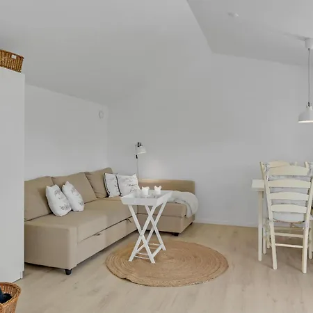 2 Bedroom Beautiful In *