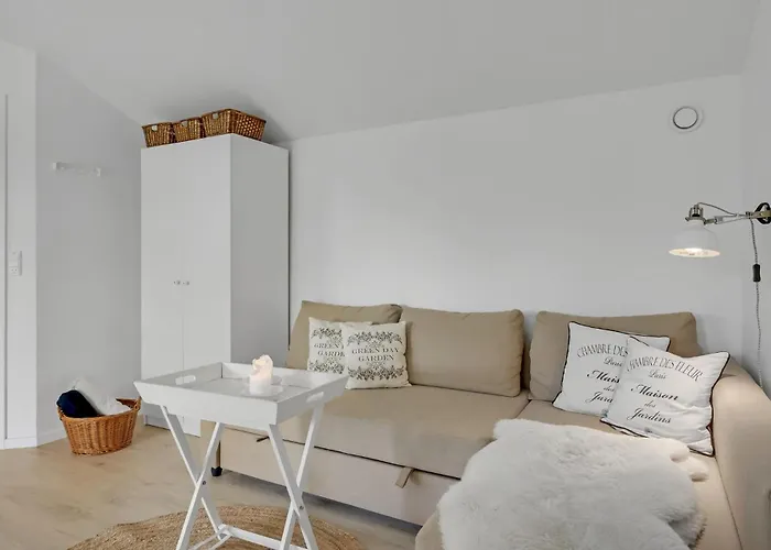 2 Bedroom Beautiful In Jægerspris