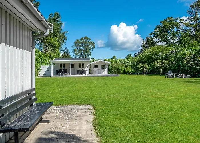 2 Bedroom Beautiful In